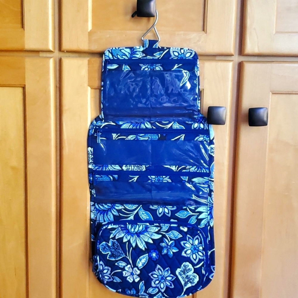 Vera Bradley Factory Style Medium Travel Organizer NWT